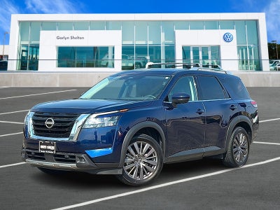 2023 Nissan Pathfinder SL 4WD
