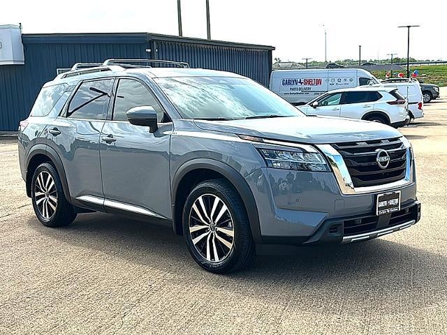 2024 Nissan Pathfinder Platinum 2WD
