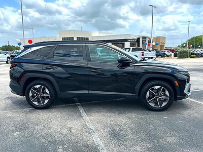 2025 Hyundai TUCSON SEL FWD