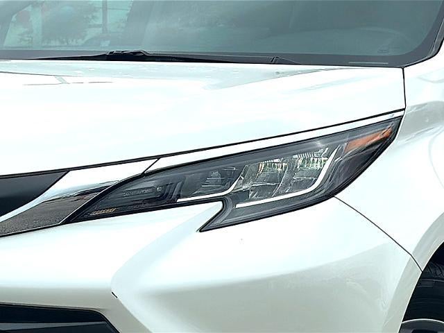 2021 Toyota Sienna XLE FWD 8-Passenger (Natl)