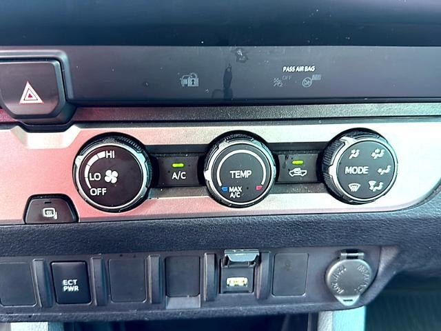 2020 Toyota Tacoma 2WD 2WD SR Double Cab 5' Bed I4 AT (GS)