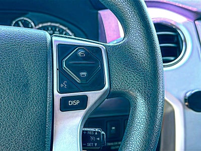 2017 Toyota Tundra SR5 5.7L V8