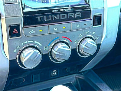 2017 Toyota Tundra SR5 5.7L V8