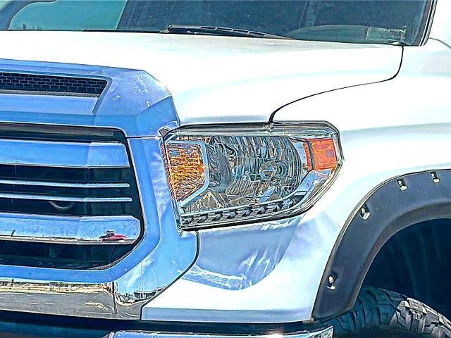 2017 Toyota Tundra 2WD 2WD SR5 CrewMax 5.5' Bed 5.7L FFV (SE)