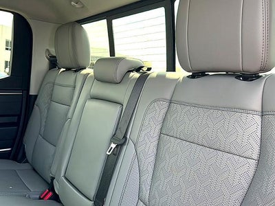 2024 Toyota Tundra 4WD 4WD SR5 Double Cab 6.5' Bed (Natl)