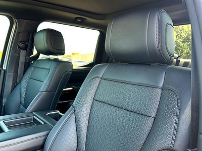 2025 Toyota Tundra 4WD 4WD Limited CrewMax 5.5' Bed (Natl)