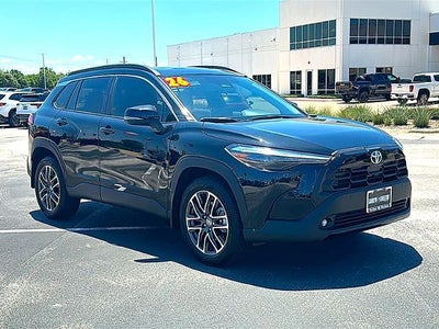 2026 Toyota Corolla Cross XLE 4WD (Natl)