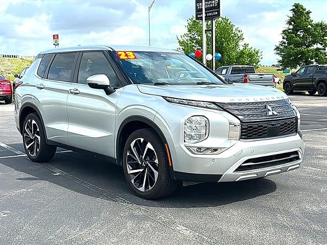 2023 Mitsubishi Outlander SE FWD