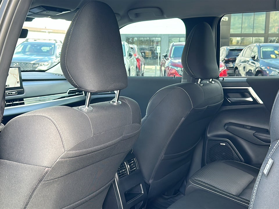 2025 Mitsubishi Outlander ES 2.5 2WD