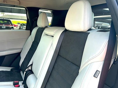 2025 Mitsubishi Outlander SE FWD