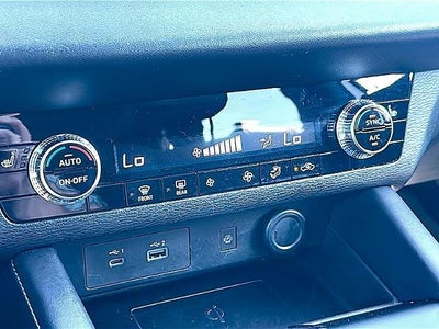 2024 Mitsubishi Outlander SE FWD