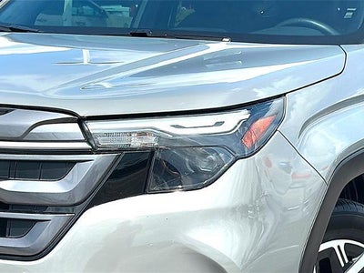 2025 Subaru Forester Premium AWD