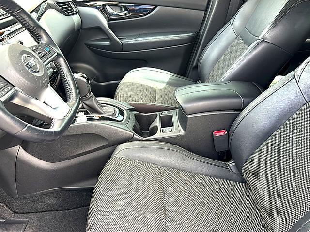 2022 Nissan Rogue Sport FWD SV