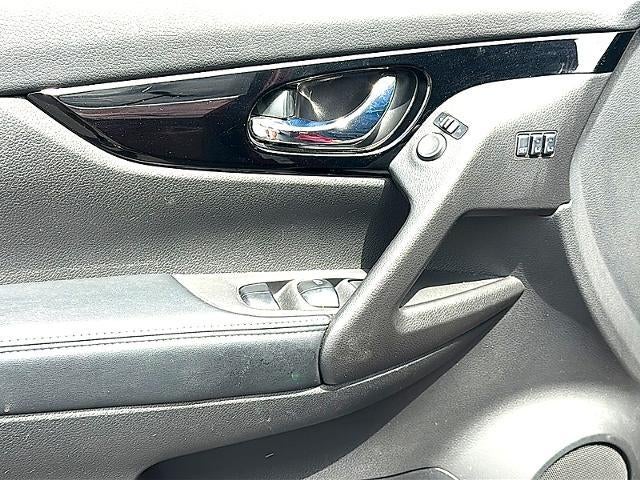 2022 Nissan Rogue Sport FWD SV