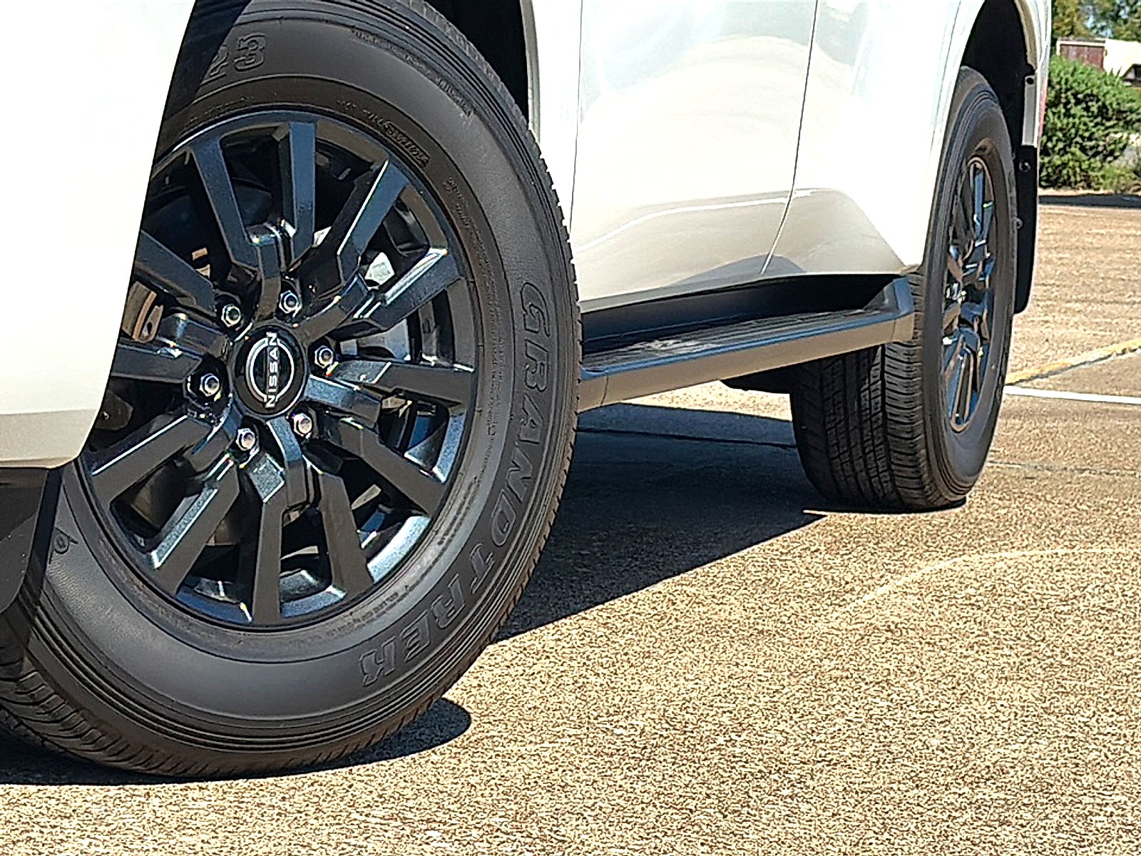 2026 Nissan Armada SV