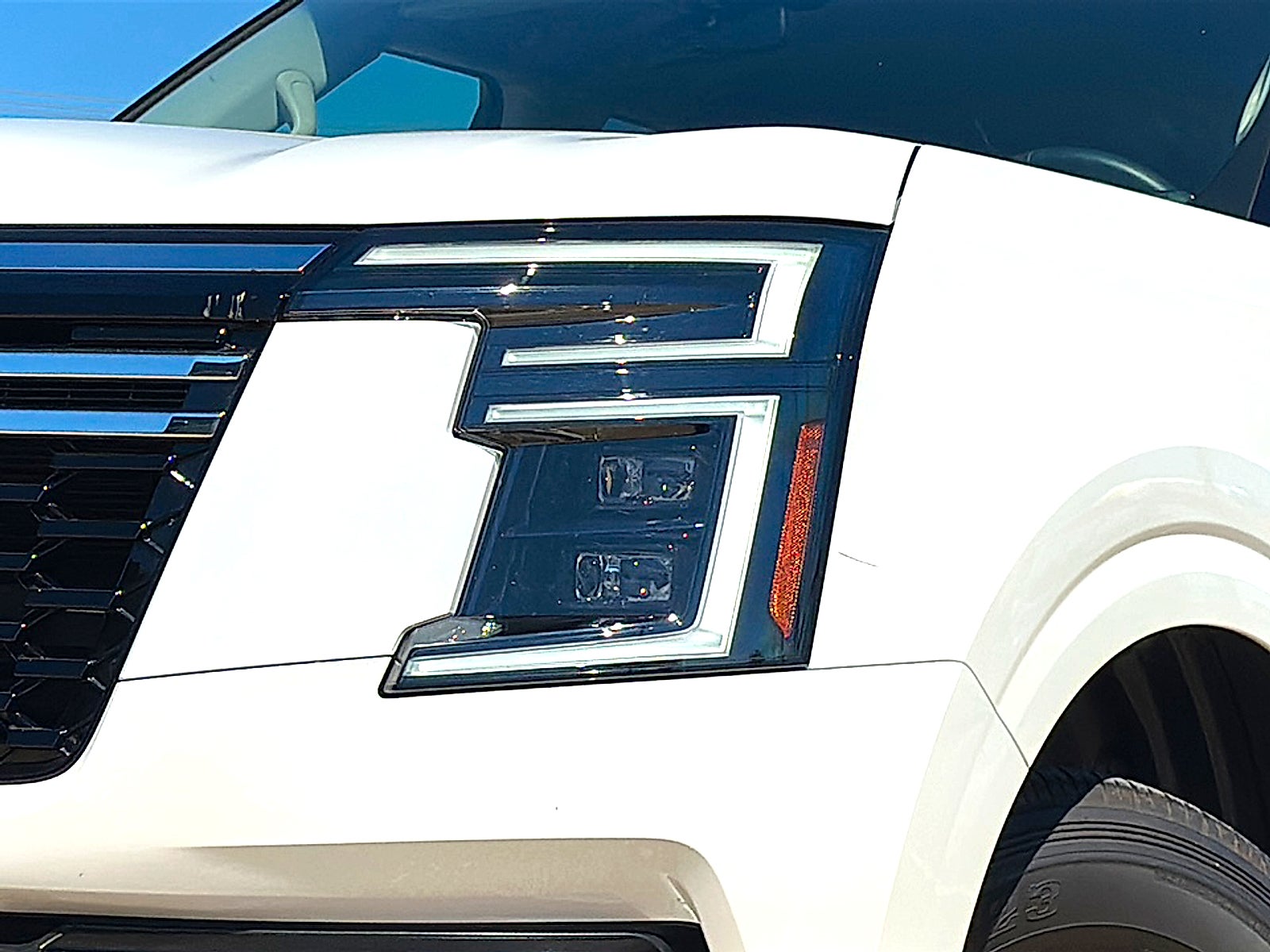 2026 Nissan Armada SV