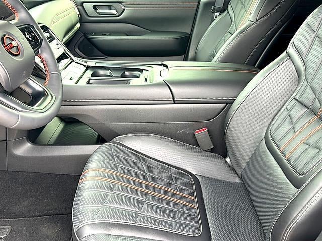 2025 Nissan Armada 4x4 PRO-4X