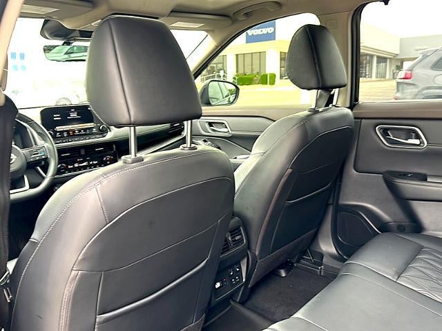 2023 Nissan Rogue AWD Platinum *Ltd Avail*