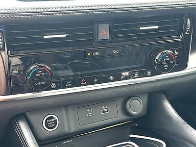 2023 Nissan Rogue AWD Platinum *Ltd Avail*