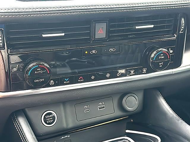 2023 Nissan Rogue AWD Platinum *Ltd Avail*