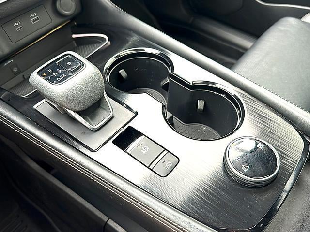 2023 Nissan Rogue AWD Platinum *Ltd Avail*