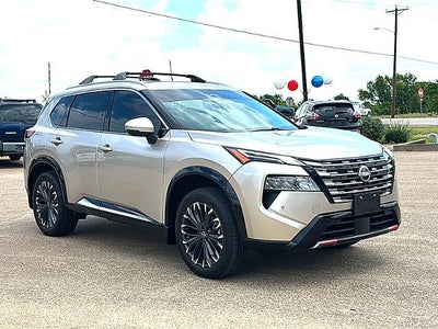 2025 Nissan Rogue AWD Platinum
