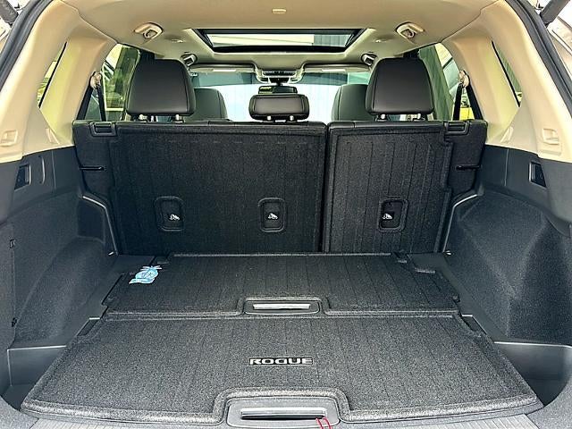 2025 Nissan Rogue AWD Platinum