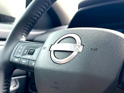 2025 Nissan Rogue AWD Platinum