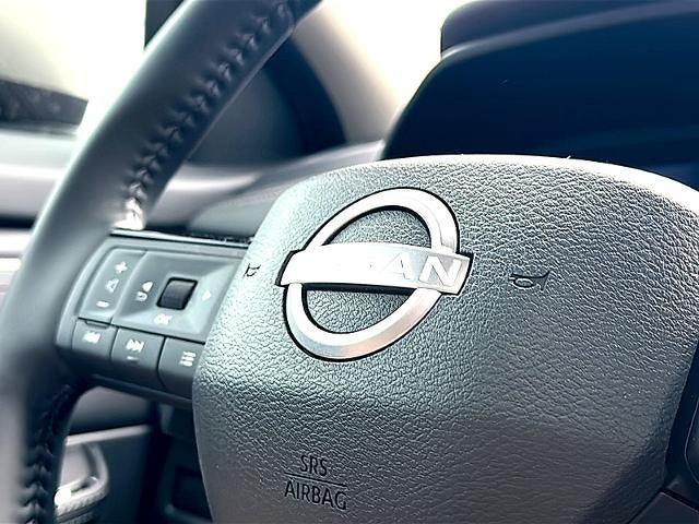 2025 Nissan Rogue AWD Platinum