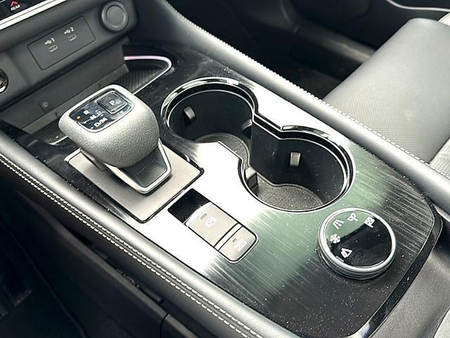 2025 Nissan Rogue AWD Platinum