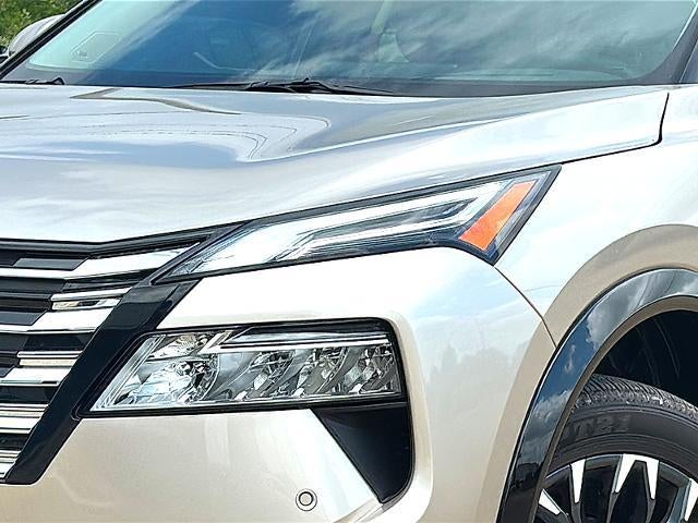 2025 Nissan Rogue AWD Platinum