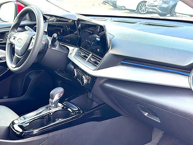 2026 Chevrolet Trax FWD 4dr LT