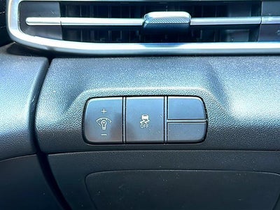 2024 Hyundai ELANTRA SEL IVT