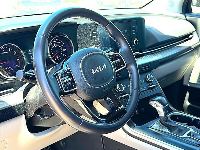 2024 Kia Carnival LX FWD w/Seat Pkg