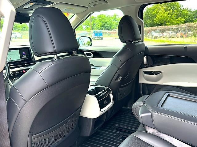 2023 Kia Carnival EX FWD