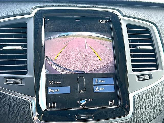 2022 Volvo XC90 T5 FWD Momentum 7P
