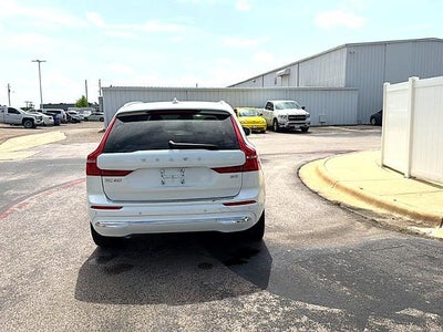 2023 Volvo XC60 B5 FWD Plus Bright Theme