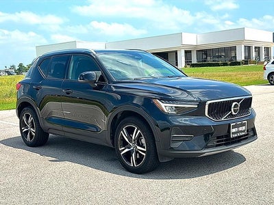 2023 Volvo XC40 B5 AWD Core