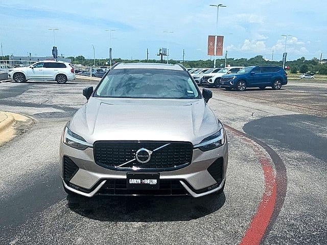 2025 Volvo XC60 B5 AWD Plus