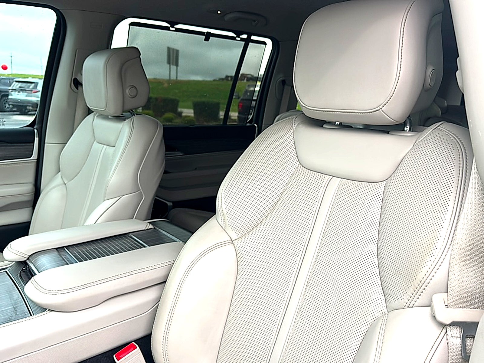 2023 Jeep Wagoneer L Series II 4x4