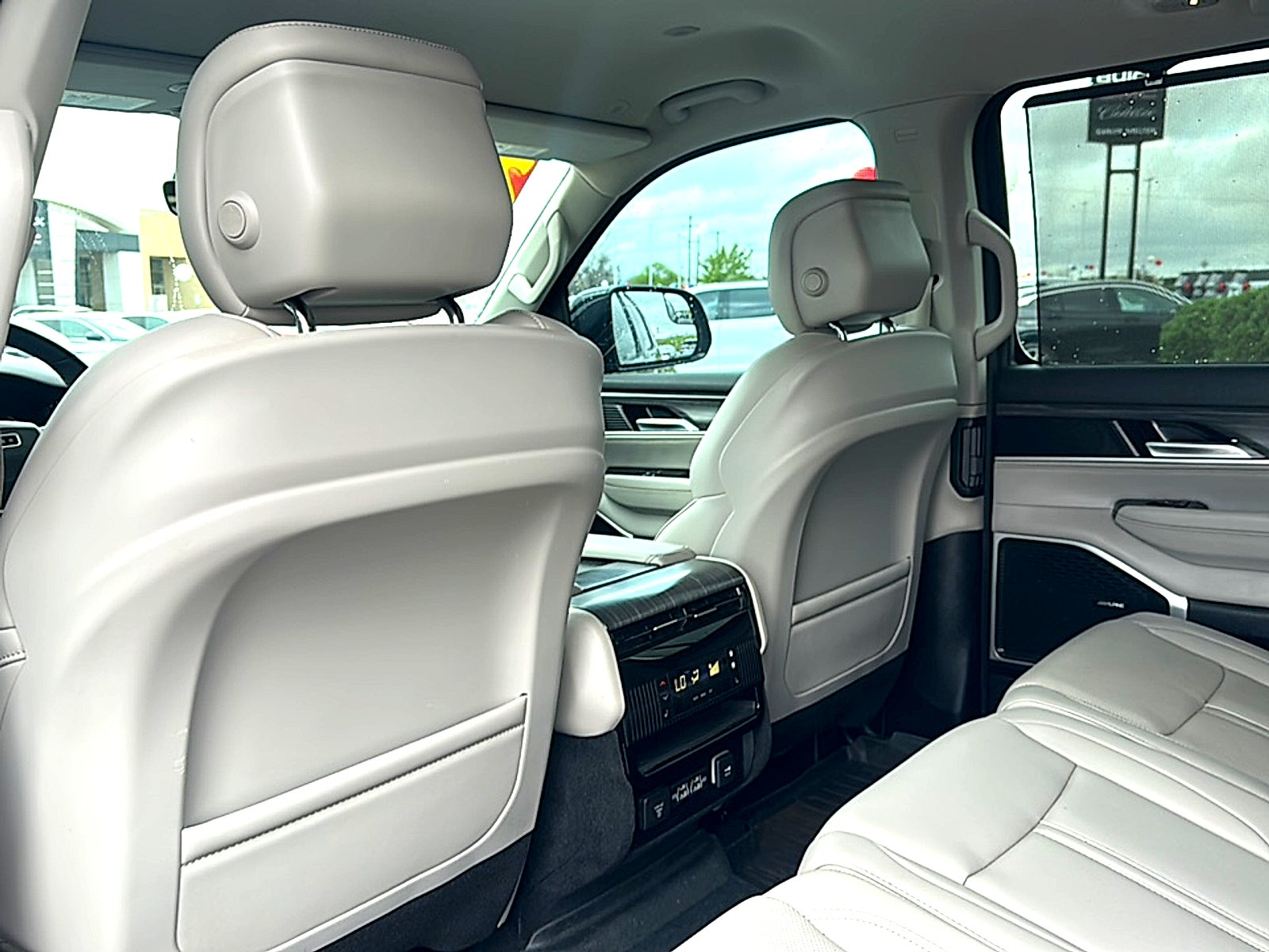 2023 Jeep Wagoneer L Series II 4x4