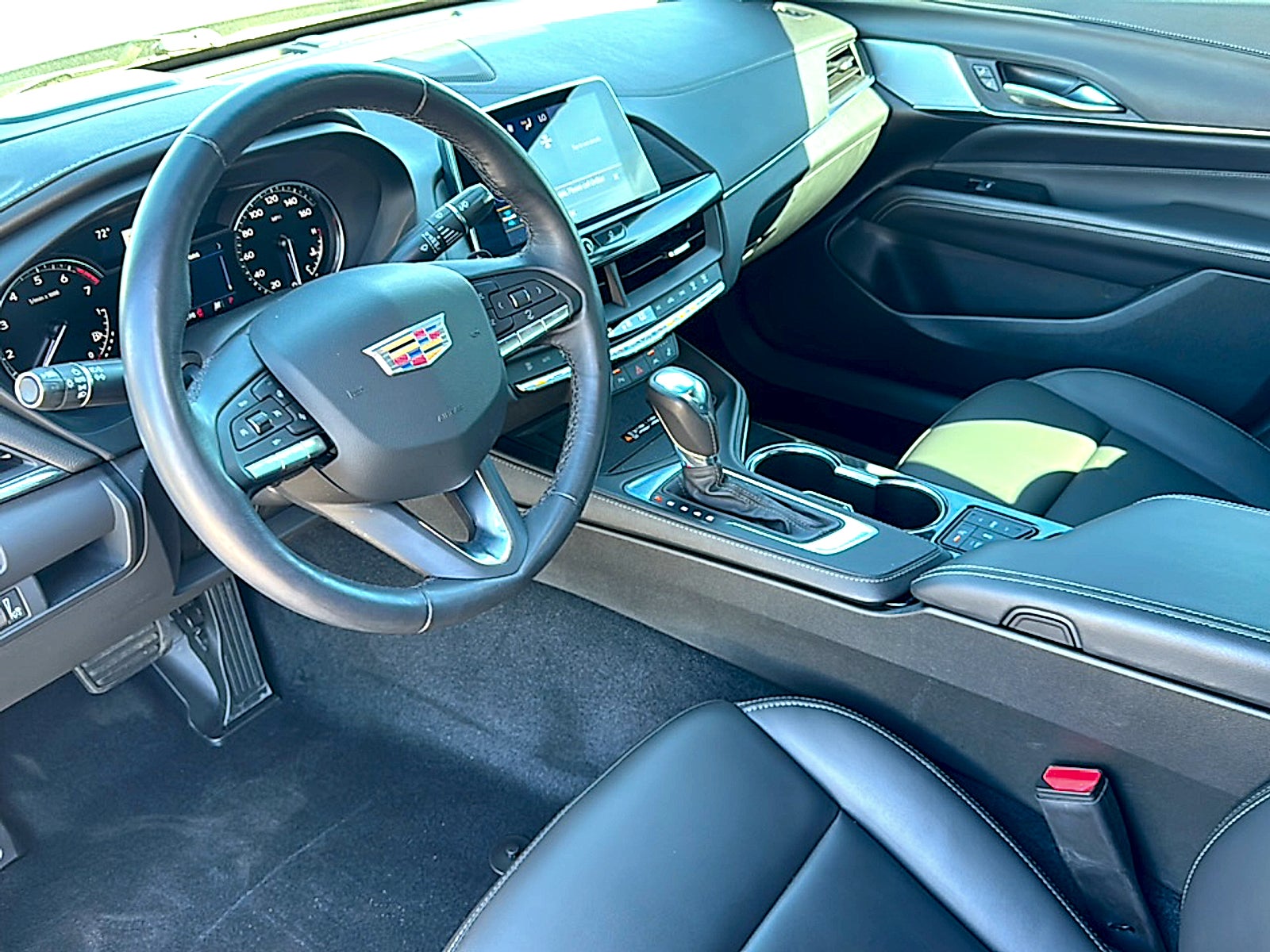 2024 Cadillac CT4 Luxury