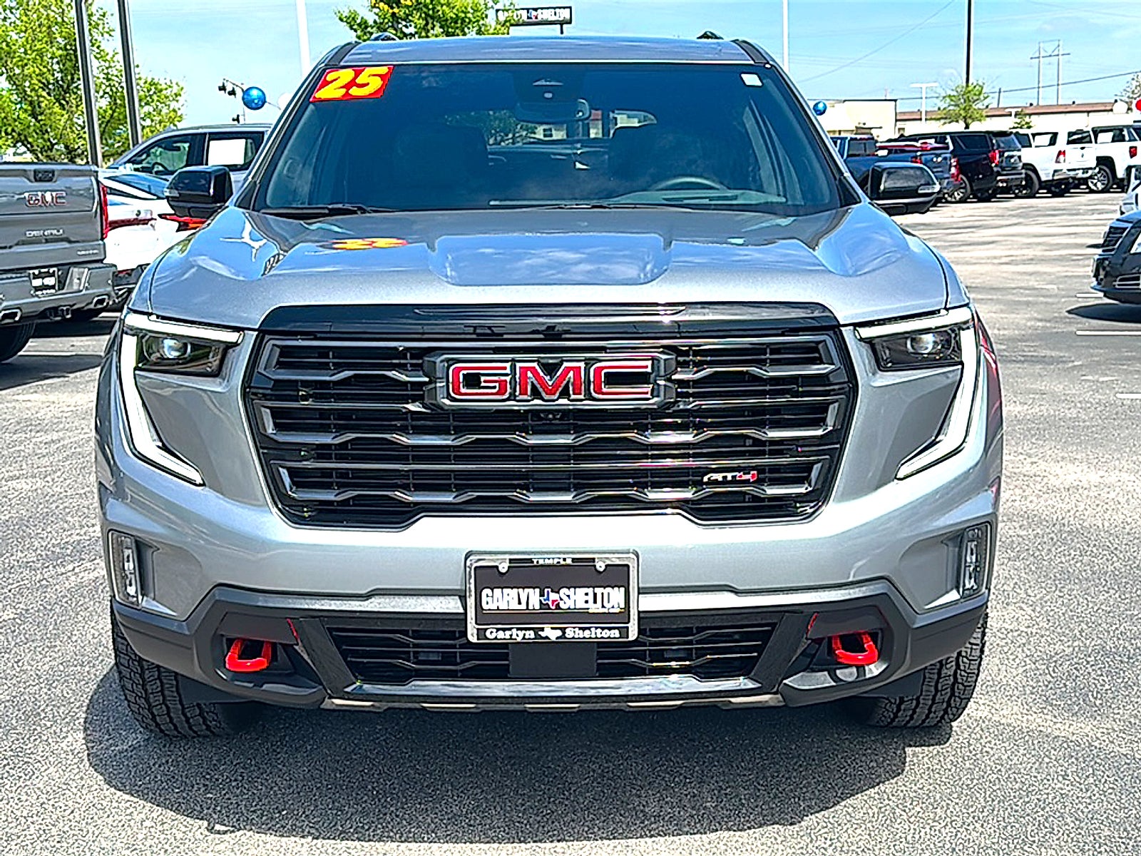 2025 GMC Acadia AT4
