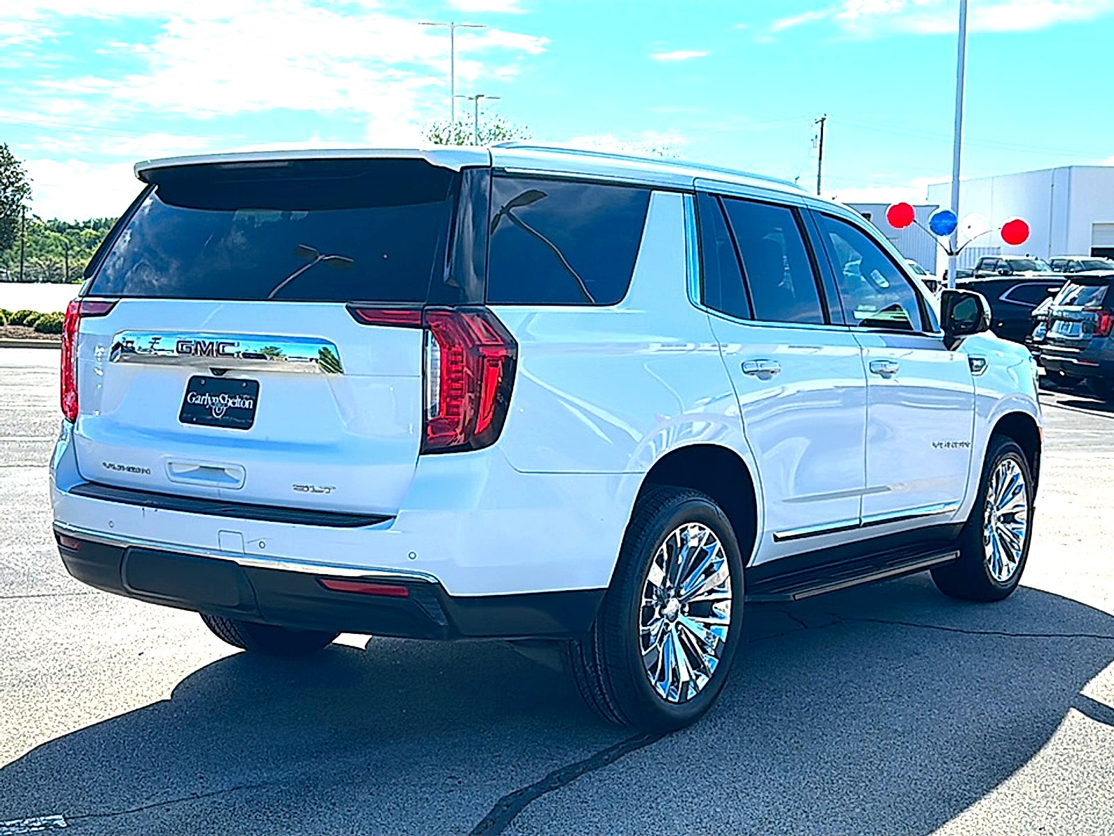 2021 GMC Yukon SLT