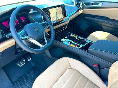 2025 Volkswagen Atlas Cross Sport 2.0T SEL R-Line Black