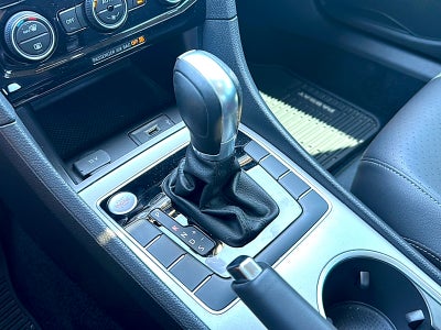 2020 Volkswagen Passat 2.0T R-Line