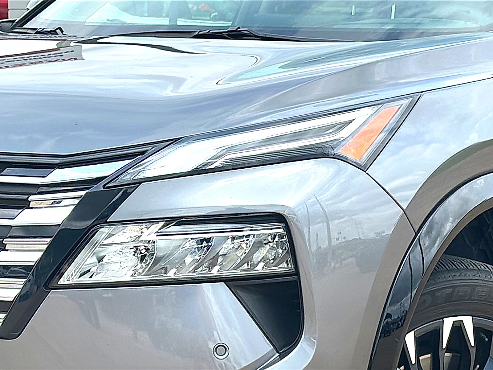 2025 Nissan Rogue Platinum FWD