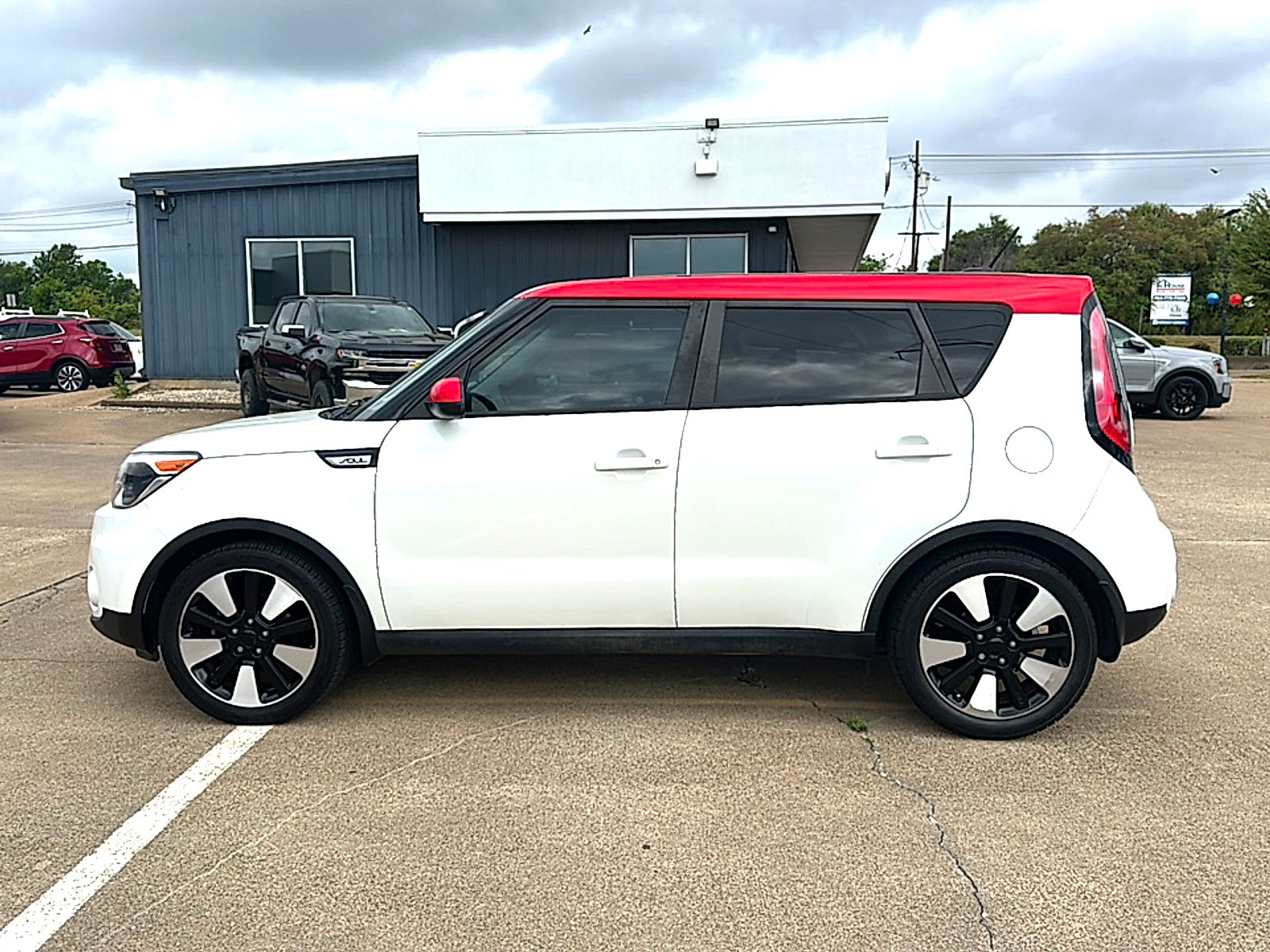 2017 Kia Soul +