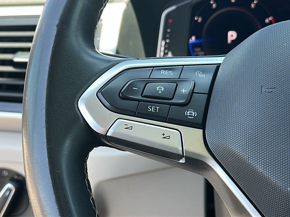 2022 Volkswagen Atlas 2.0T SE w/Technology