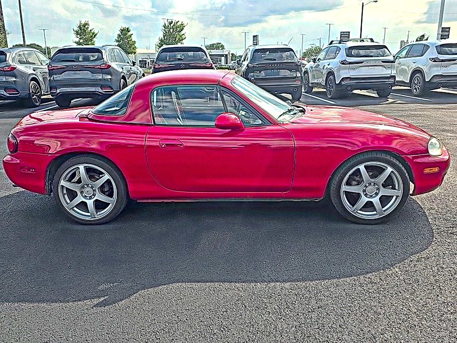 1999 Mazda Mazda MX-5 Miata Sport